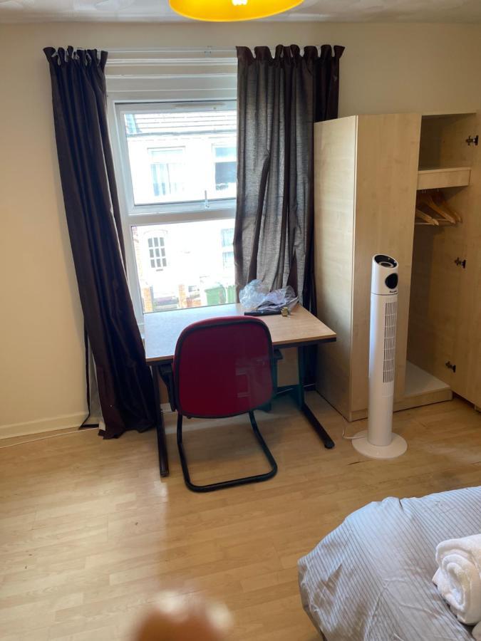 Blackberry Rooms Self-Catering Southampton Exterior foto